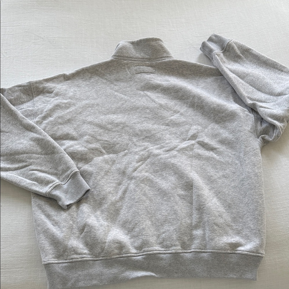 Abercrombie & Fitch Light Gray Half-Zip Sweatshirt - Picture 5 of 5